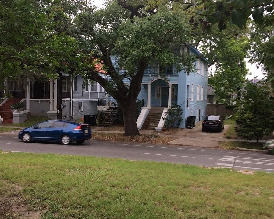 Front of house from neutral ground