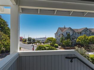 40 Schooner Ct, Richmond, CA
