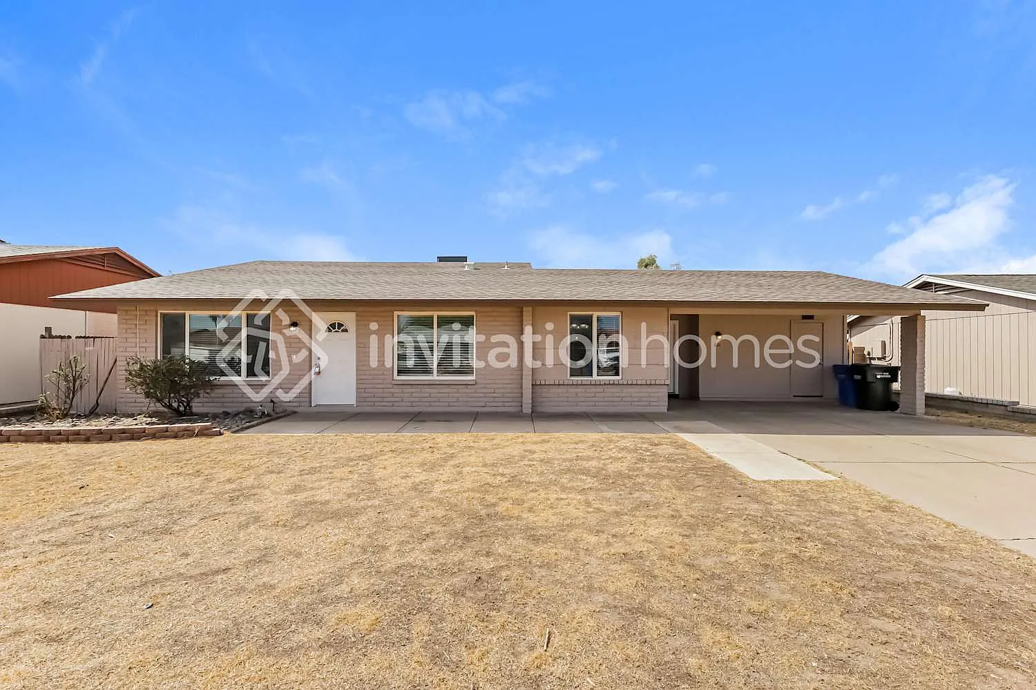 601 W Oraibi Dr Phoenix, AZ 85027 — Photo 1