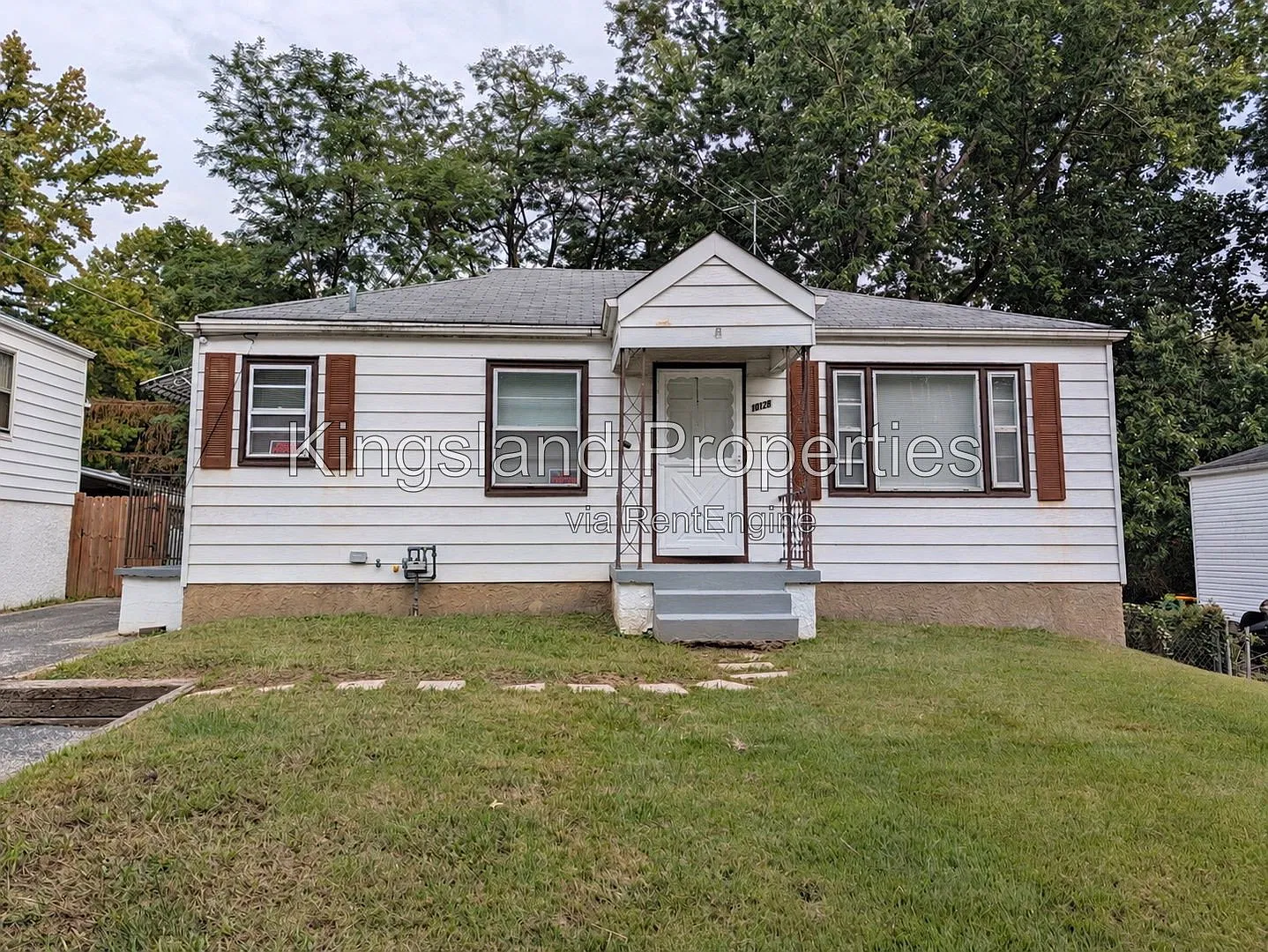 2 bed, 1.0 bath, 792 sqft, $1,150 — Photo 1