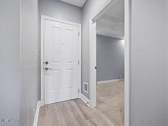 3rd image of 701 MARKET Street E #208