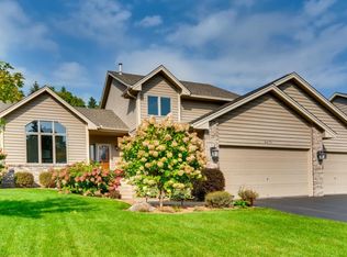 8475 Zanzibar Ln N, Maple Grove, MN 55311