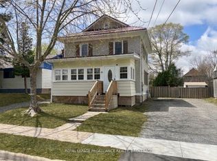 40 Elm St, Gananoque, ON K7G2S7