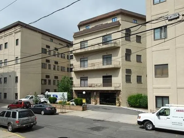 75 Liberty Ave #219, Jersey City, NJ 07306