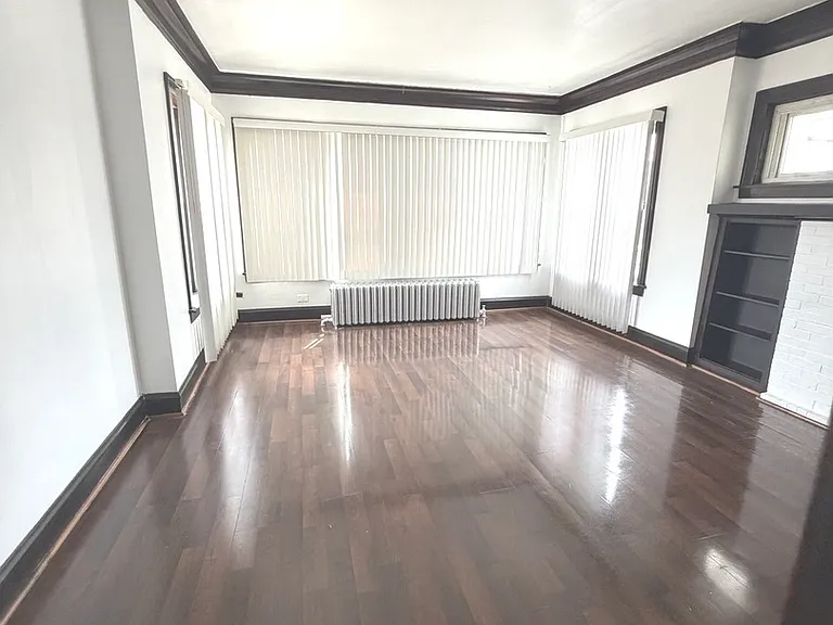 8026 S Aberdeen St #1 — Photo 5