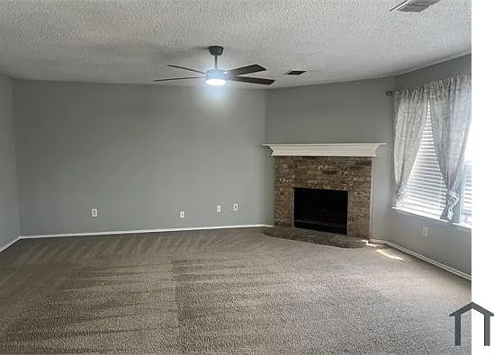 1538 Thornhill Ln — Photo 1