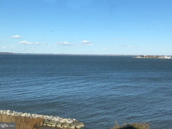 412 Narrows Pointe Dr, Grasonville, MD 21638