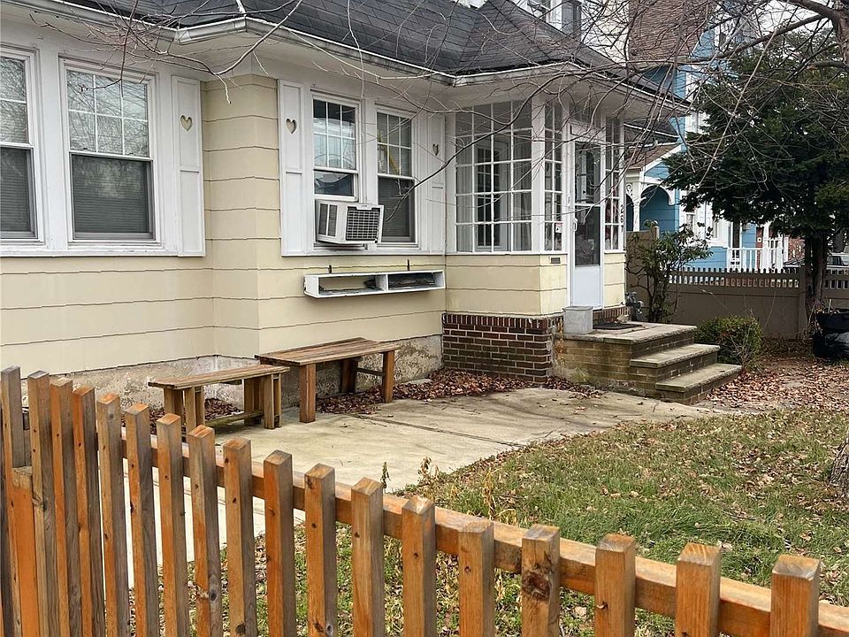 267 N Wellwood Avenue, Lindenhurst, NY 11757 Zillow