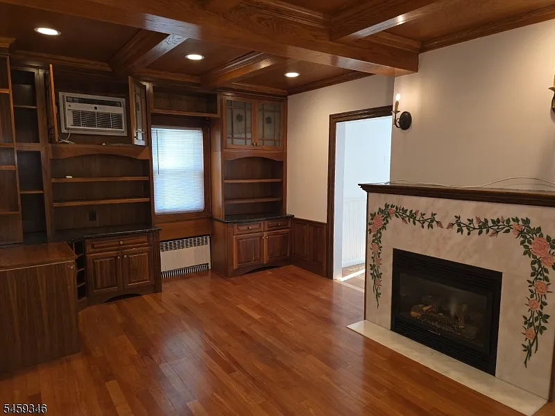 1 bed, 1.0 bath, $1,900 — Photo 4