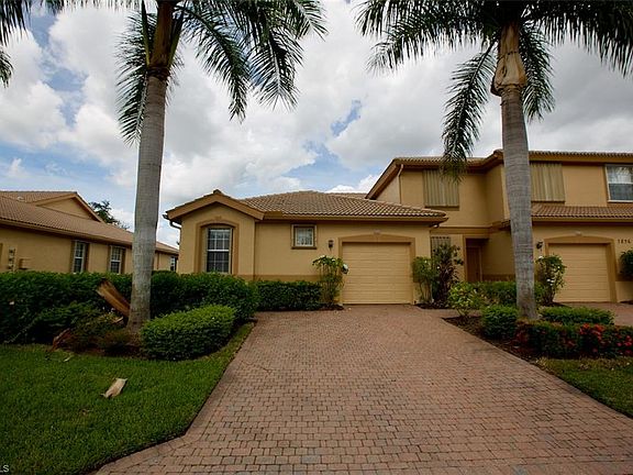 2nd image of 7856 Lake Sawgrass Loop APT 4211