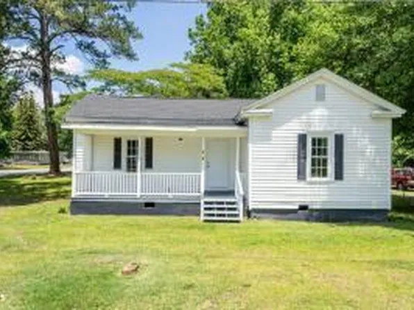 101 E Reason St, Pinetops, NC 27864