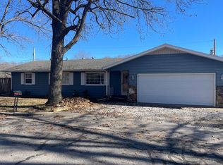 1603 Tash Dr, Cassville, MO 65625