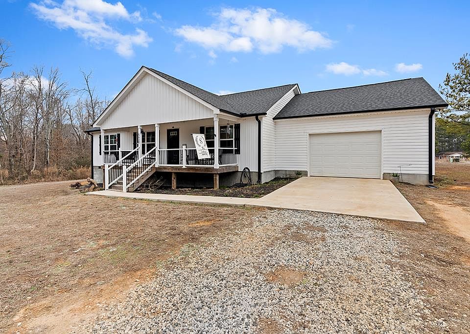 1st image of 520 Elizabeth Street Ext