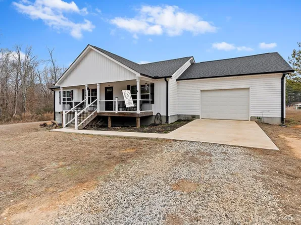 520 Elizabeth Street Ext, Honea Path, SC 29654