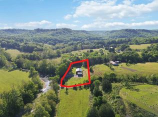 196 Cecil Smith Rd, Hustonville, KY 40437