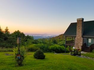 3016 Lightning Ridge Rd, Fancy Gap, VA 24328