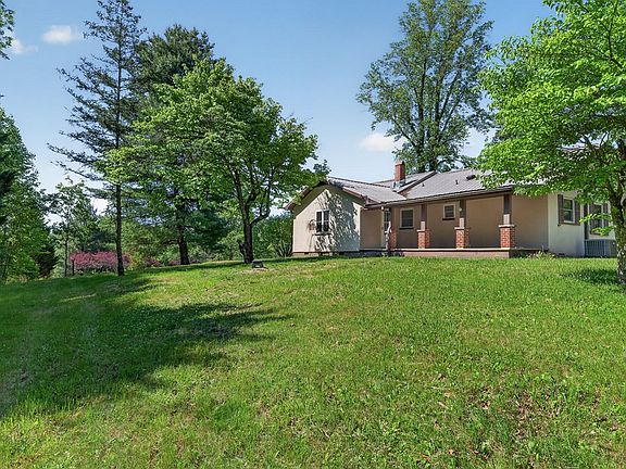4th image of 287 Middle Skeenah Rd