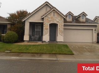 1647 Vosspark Way, Sacramento, CA