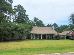 1323 Pleasant Grove Chapparal Rd, Waynesboro, MS 39367