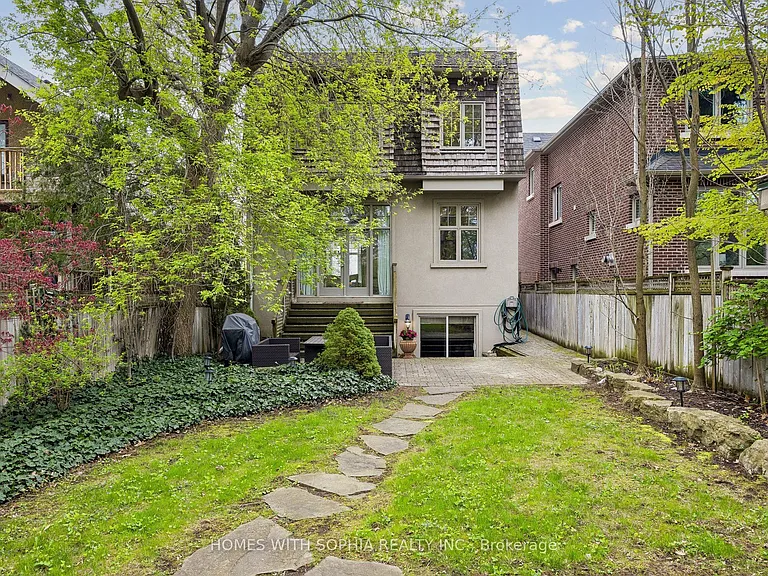 162 Glenvale Blvd — Photo 47