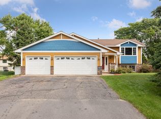 3913 98th Ln NE, Blaine, MN 55014