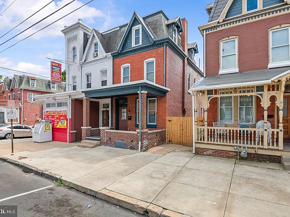 3rd image of 142 Oley St