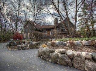 4510 Red Oak Ln, Long Grove, IL 60047