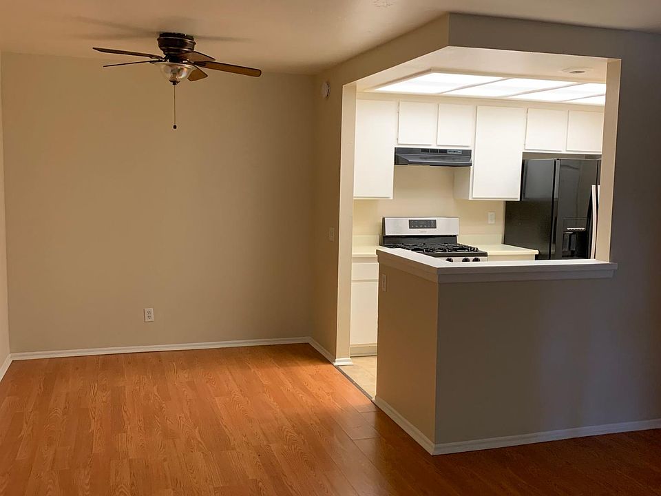 1st image of 149 W 6th St APT 38