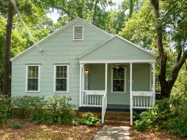2718 Oaklawn Ave, Beaufort, SC 29902