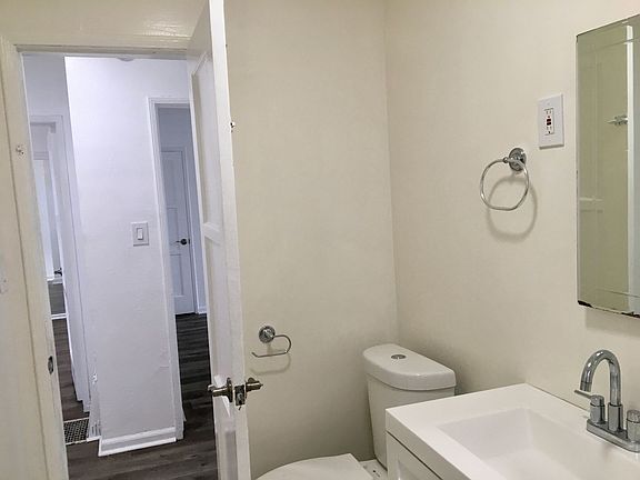 3rd image of 2628 2630 1/2 S #2628