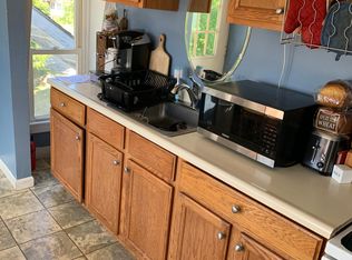 560 Main St APT 4, Farmington, NH 03835