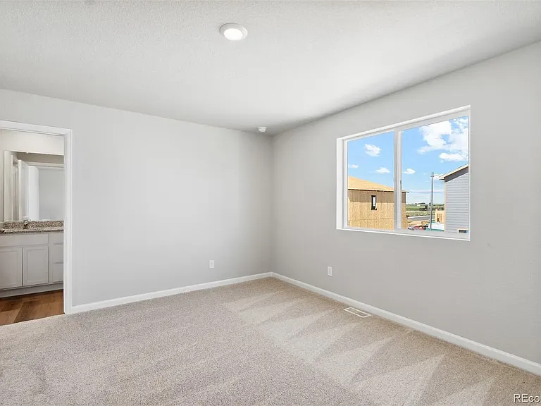 7412 W Big Thompson Cir — Photo 24