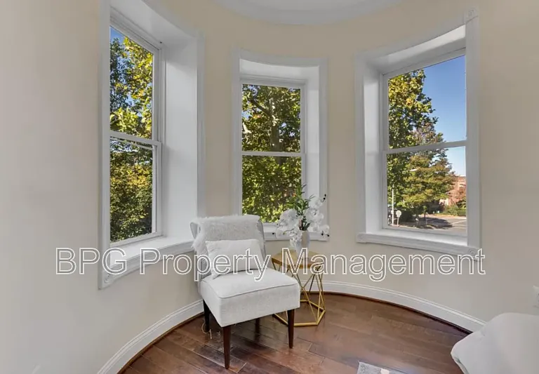 901 N Carolina Ave SE #2 — Photo 12