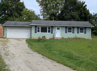 2101 Maple Ln, Hastings, MI 49058