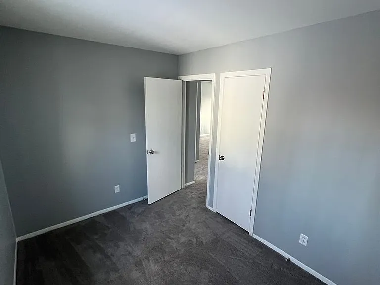 103 Cedar Ct — Photo 5
