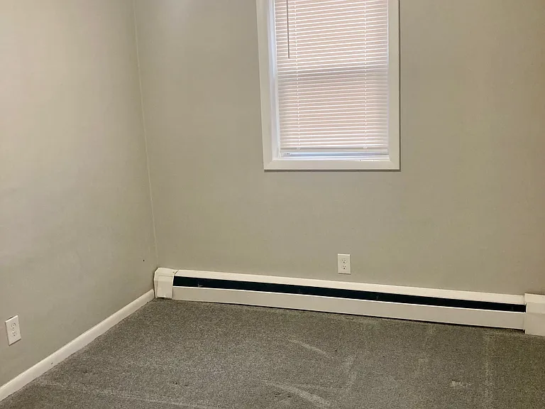 2034 John R Rd #4 — Photo 9