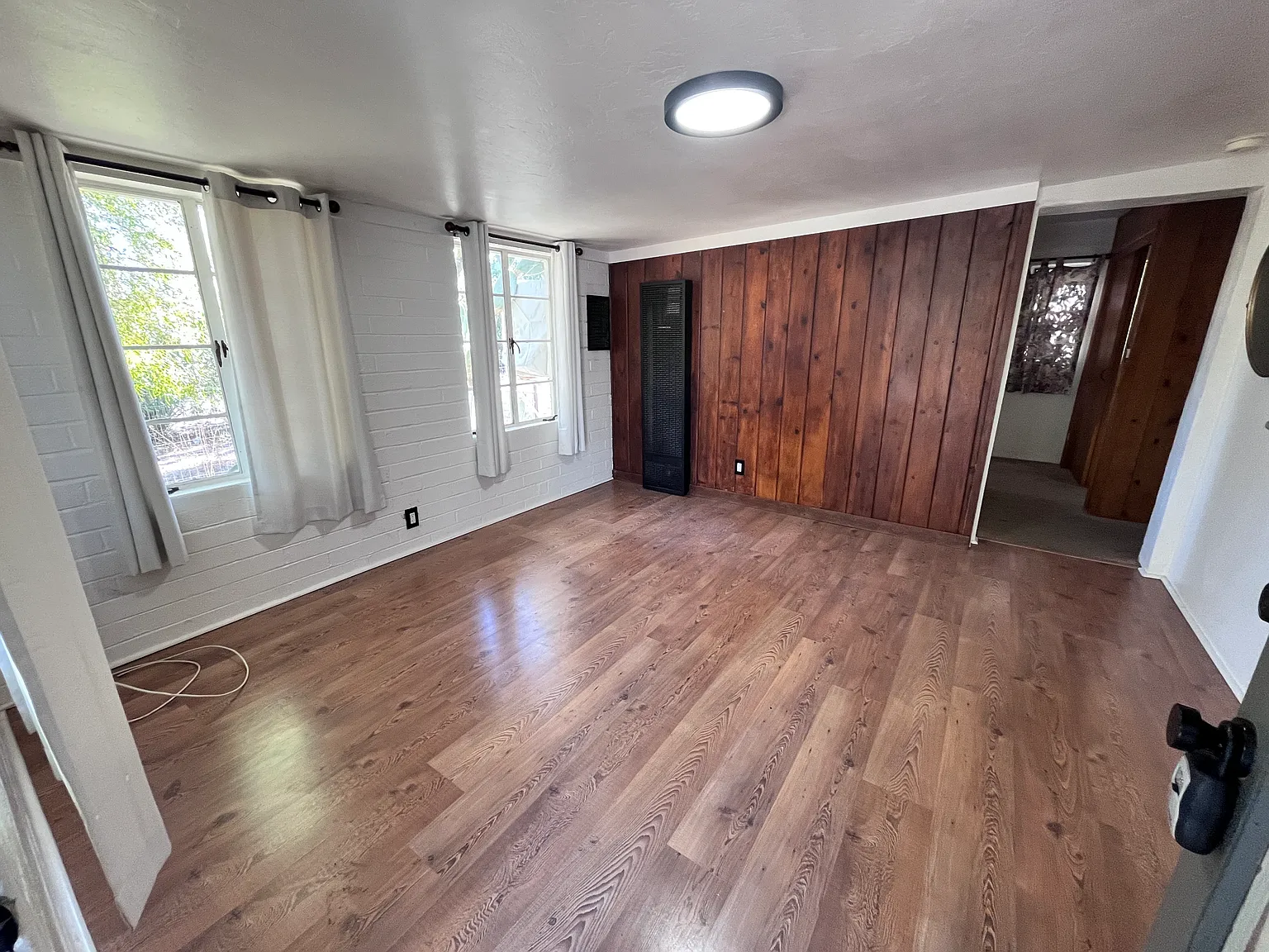 1 bed, 530 sqft, $999 — Photo 3