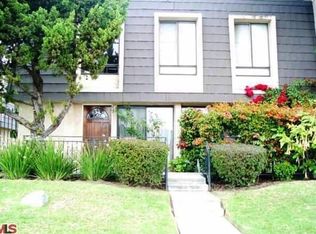 15045 Chatsworth St, Mission Hills, CA 91345