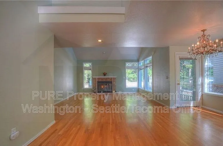 6109 83rd Ave W — Photo 7