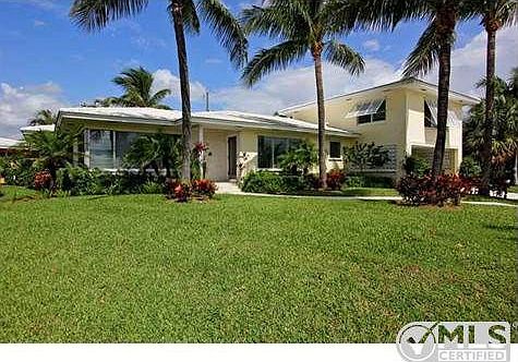 1st image of 38 Duke Dr