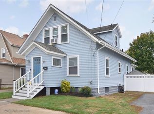 40 Cliffdale Ave, Cranston, RI 02905