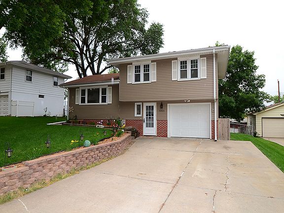 2nd image of 5021 White Cloud Dr