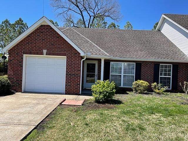 1st image of 642 Potomac Pl