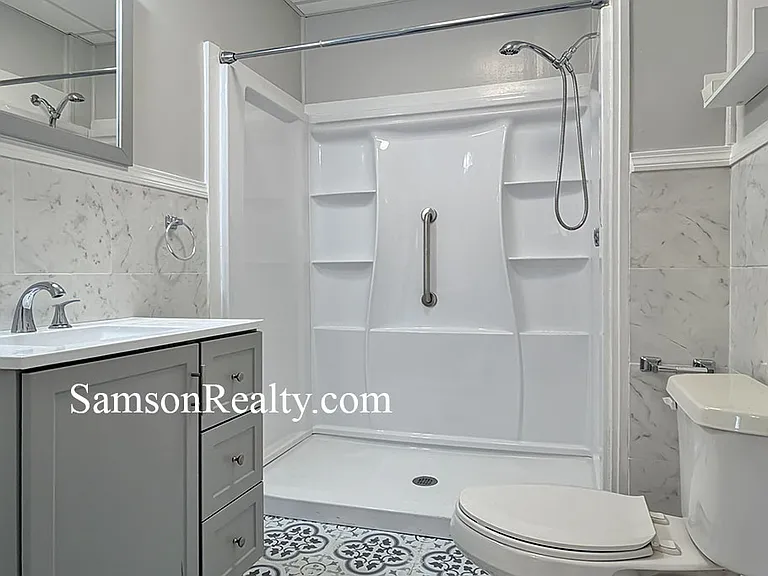 85 E George St #1 — Photo 10