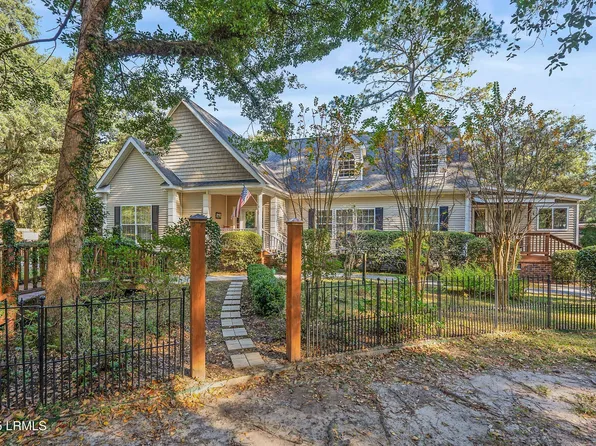 4 Laurel Hill Lane, Beaufort, SC 29907