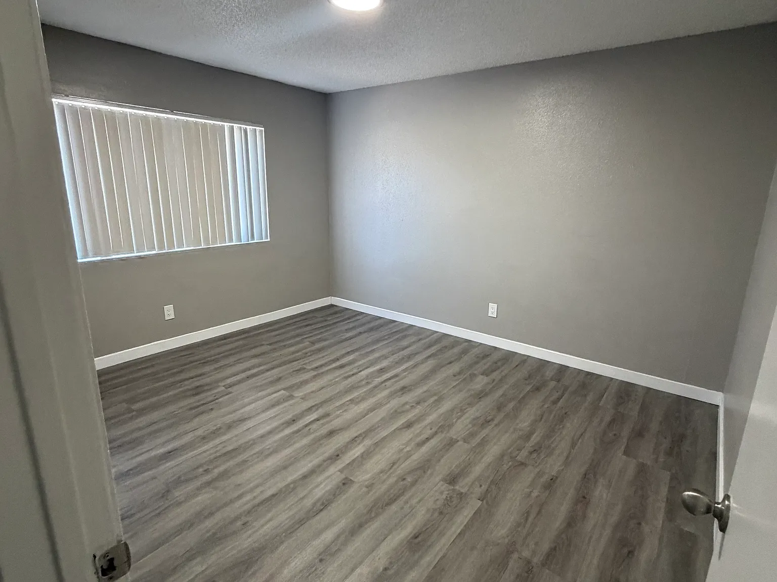 2 bed, 1.5 bath, 1175 sqft, $1,190 — Photo 4