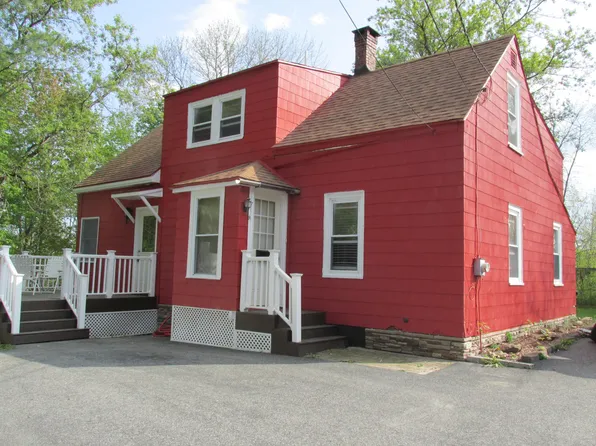 9 Hobson Lane, Saco, ME 04072