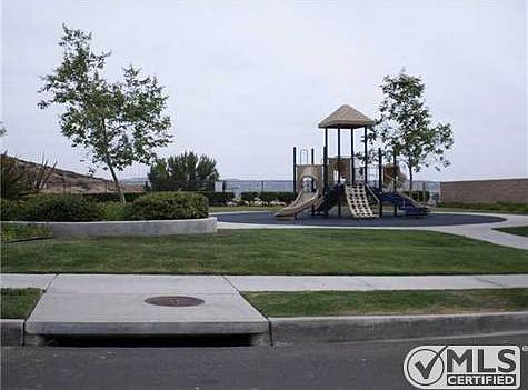 4th image of 1581 Clanton Pl