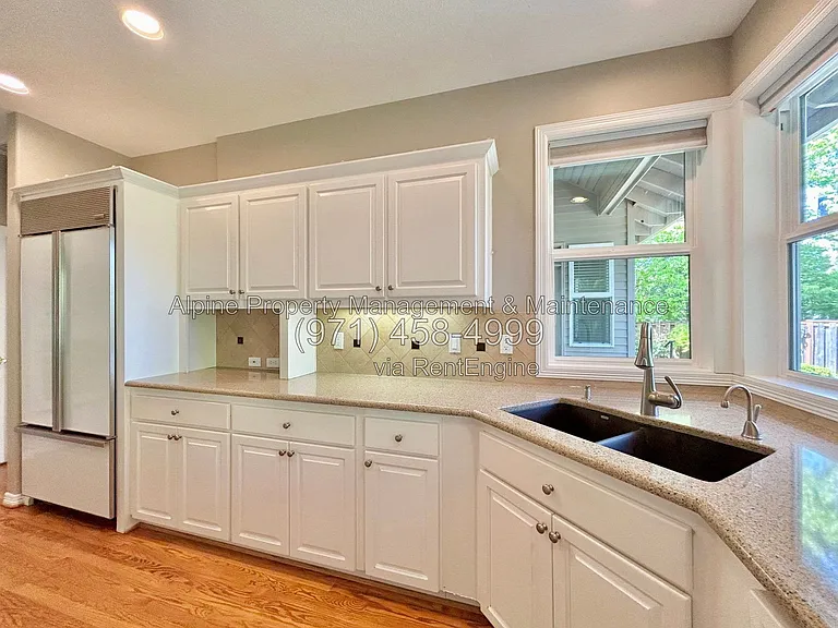 820 NW Pebble Beach Way — Photo 12
