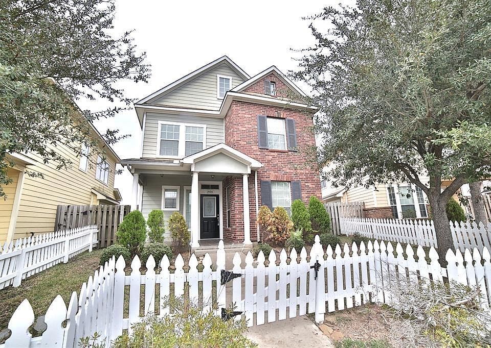 1st image of 14406 Summer Garden Dr